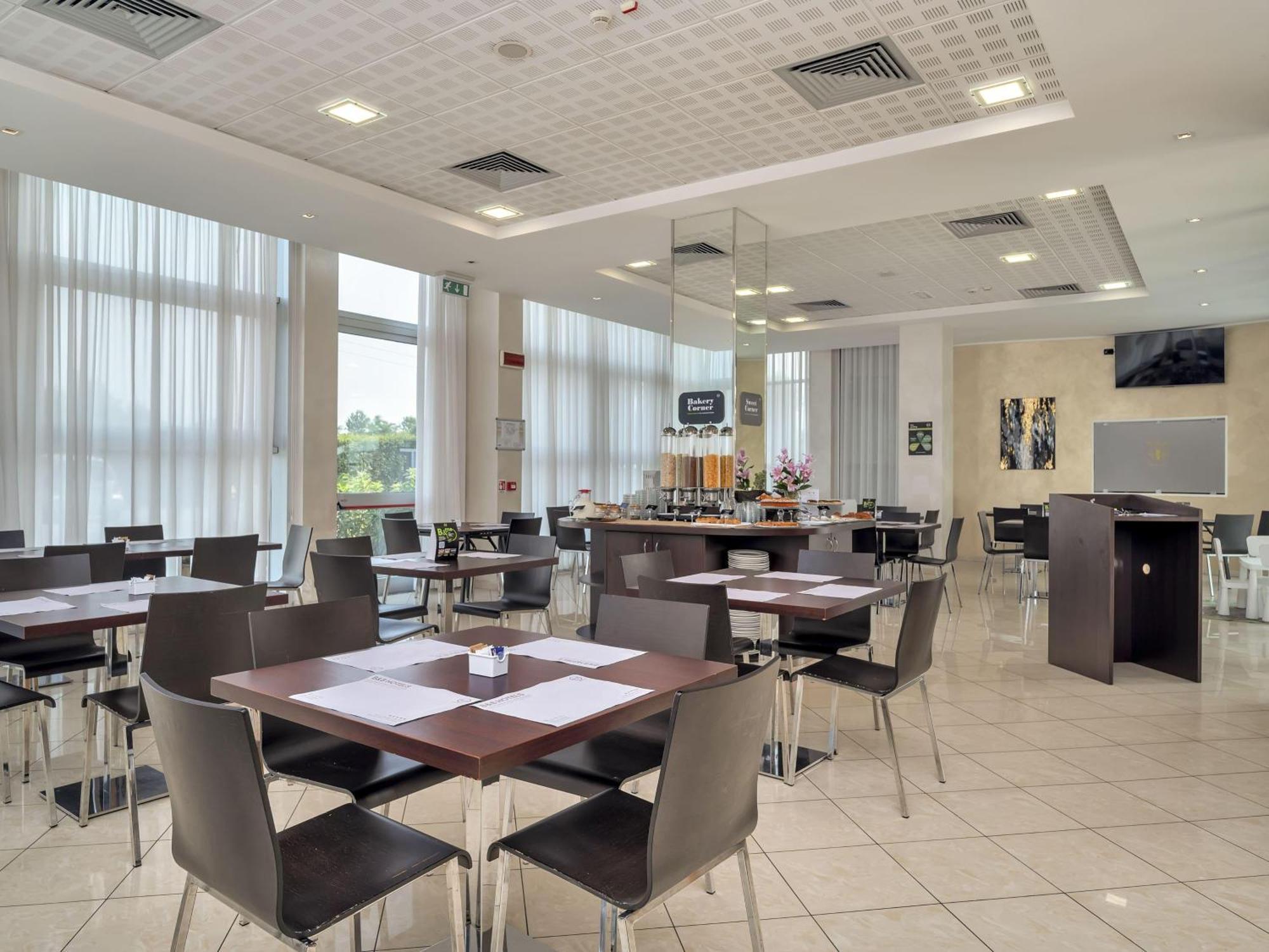 B&B Hotel Park Hotel Cassano Cassano dʼAdda Kültér fotó