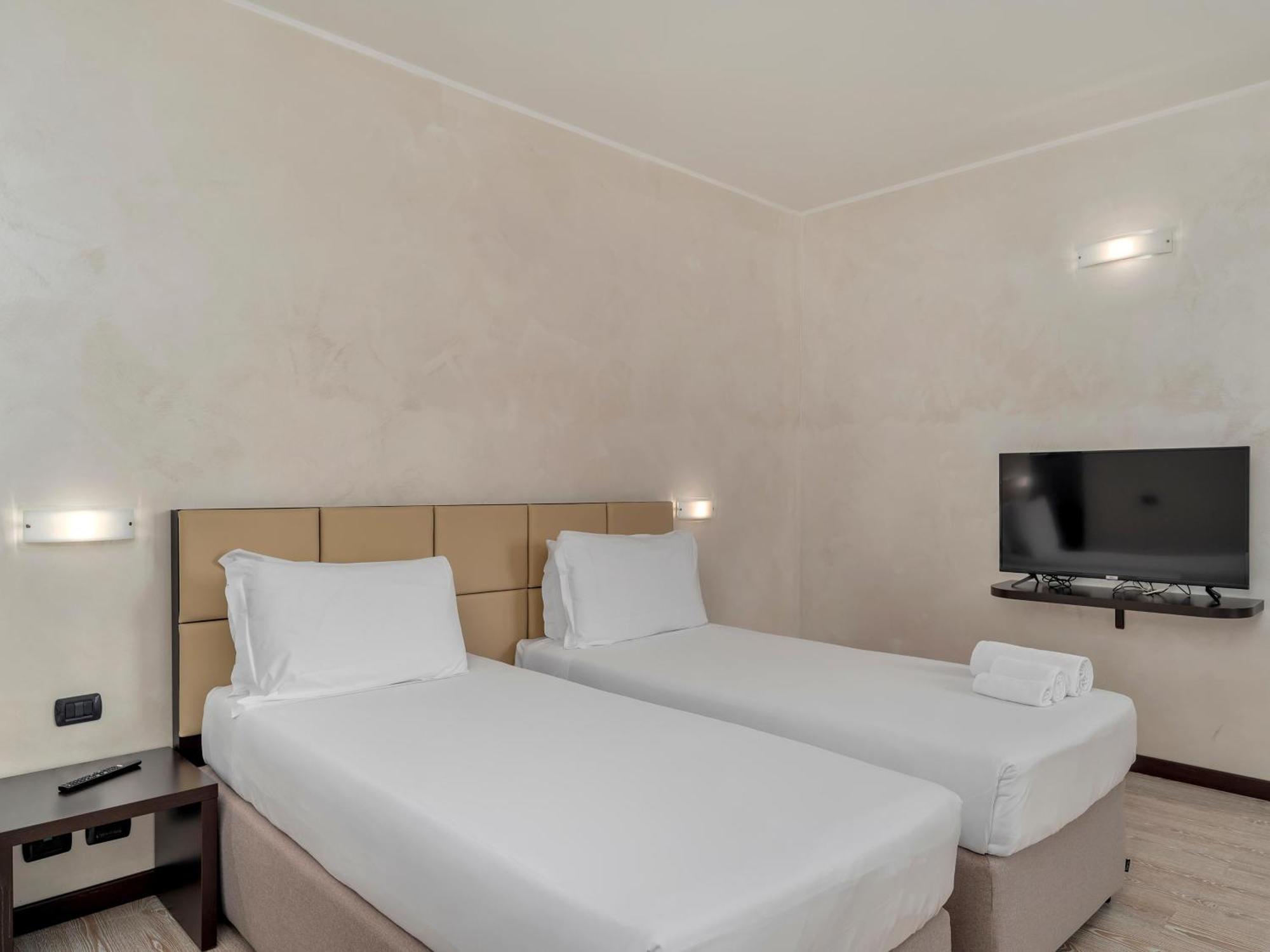 B&B Hotel Park Hotel Cassano Cassano dʼAdda Kültér fotó