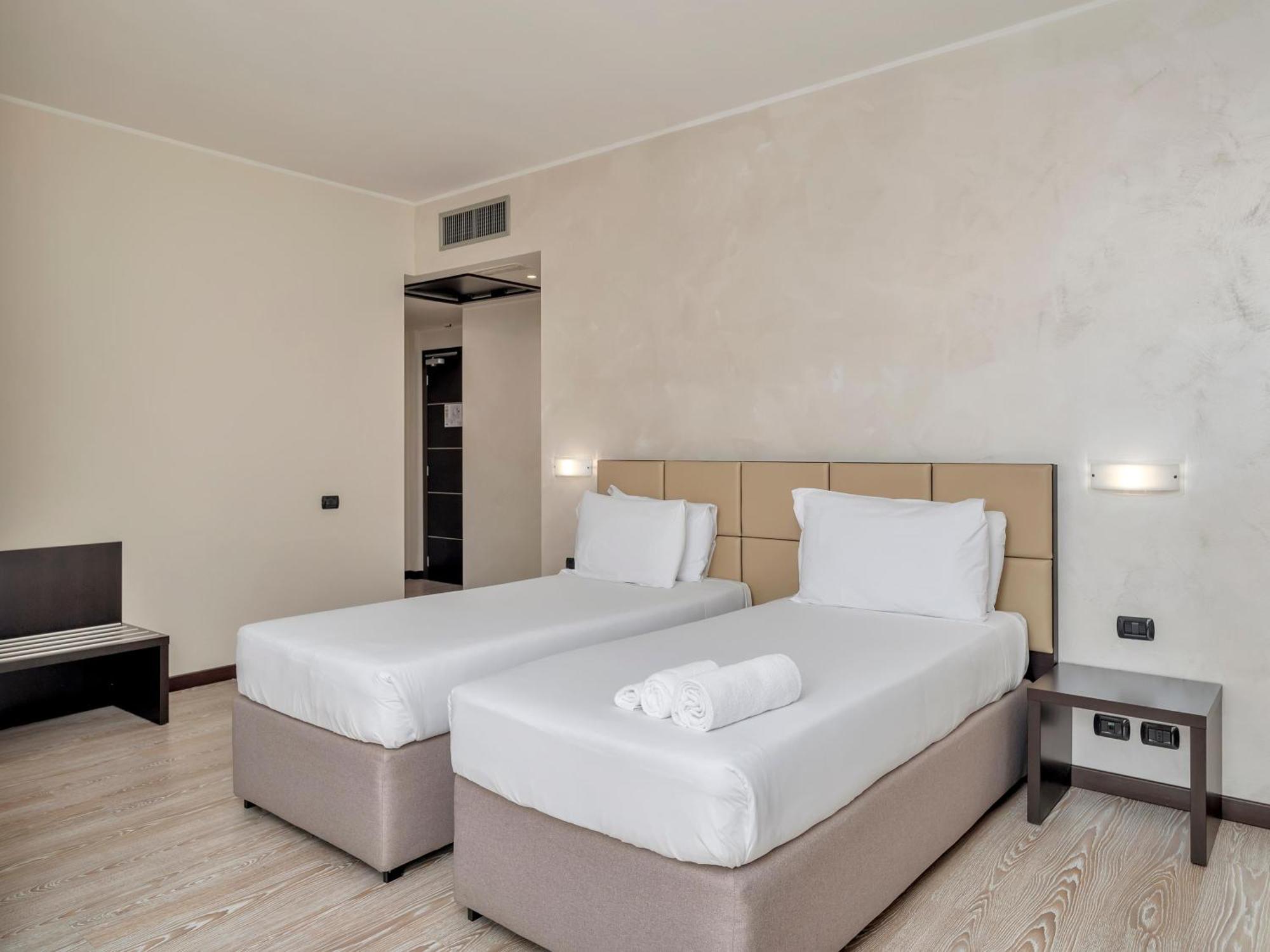 B&B Hotel Park Hotel Cassano Cassano dʼAdda Kültér fotó